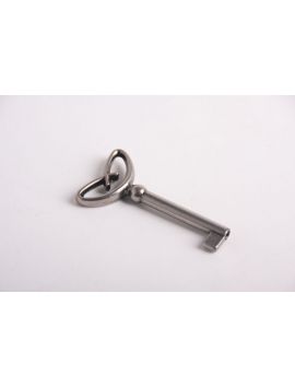 sleutel maat 42mm in Zilver antiek.