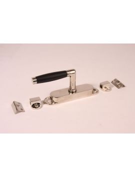 Espagnoletsluiting inclusief Stangen kruk 275 maat 2400mm in Blinkend nikkel met zwart ebbenhout.