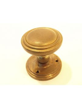deurknoppen (paar) met vaste rozetten maat 63mm in Brons antiek.