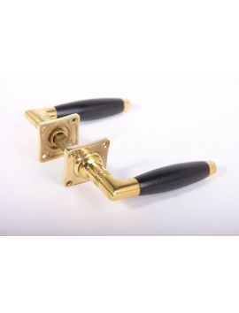 deurkrukken (paar) met standaard rozetten maat 119mm in Messing polijst.
